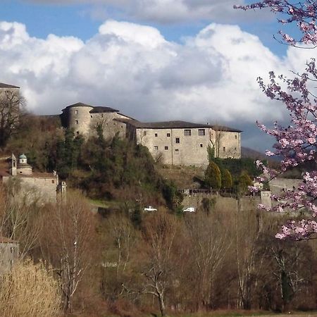 Ai Chiosi Affittacamere Pontremoli Bagian luar foto