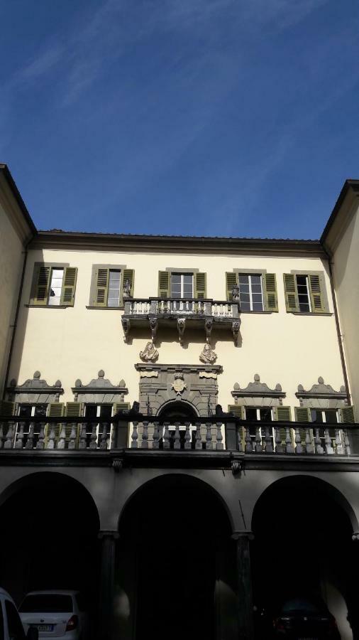 Ai Chiosi Affittacamere Pontremoli Bagian luar foto